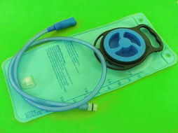 运动水袋 从专业生产到户外销售的全产业链解析